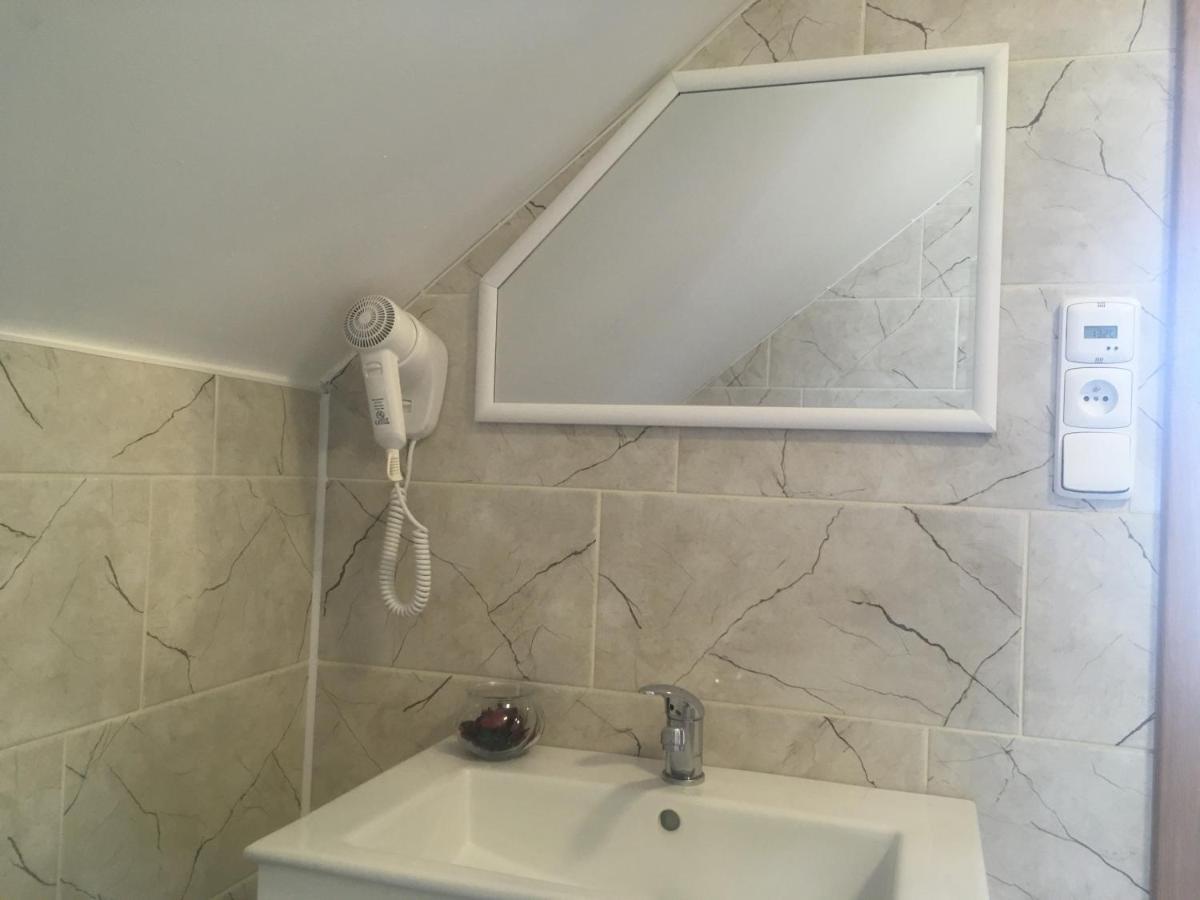 Ubytování Pod Mezu Hlohovec Esterno foto